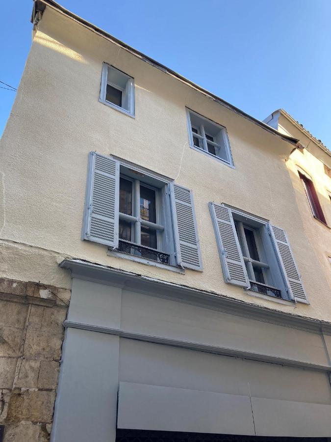 Ferienwohnung Le Celebrity Agen Exterior foto